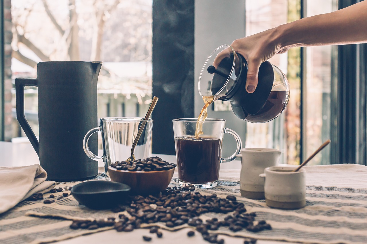 Schenken van koffie en koffiebonen